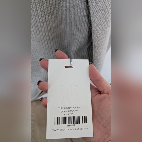 The Curated Chunky Crew Sweater - Picture 6 of 6